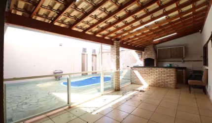 Casa com 3 dorms, Jardim Marajó, São José do Rio Preto - R$ 750 mil, Cod: 7619