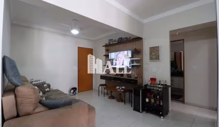 Apartamento com 2 dorms, Centro, São José do Rio Preto - R$ 330 mil, Cod: 7647