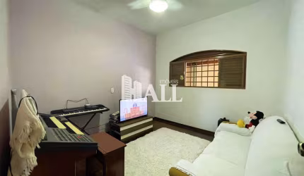Casa com 3 dorms, Jardim Nazareth, São José do Rio Preto - R$ 380 mil, Cod: 8402