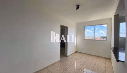 Apartamento com 2 dorms, Centenário da Emancipação, São José do Rio Preto - R$ 160 mil, Cod: 10151