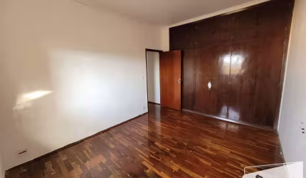 Casa com 3 dorms, Vila Zilda, São José do Rio Preto - R$ 500 mil, Cod: 10657