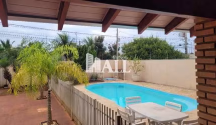 Casa com 3 dorms, Centro, Bady Bassitt - R$ 650 mil, Cod: 11301