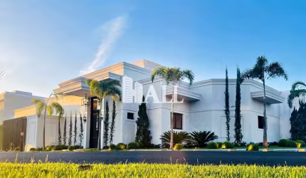 Casa com 3 quartos no Village Damha II – 170m²