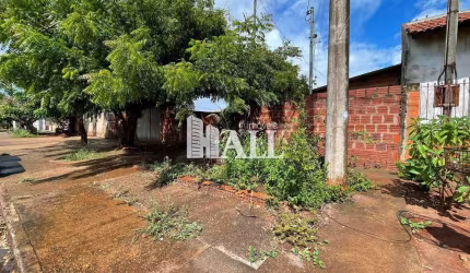 3 casas Oportunidade de R$ 270 mil por R$ 197 mil.