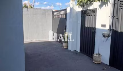 Casa com 3 dorms, Residencial Santa Cruz, São José do Rio Preto - R$ 310 mil, Cod: 13992