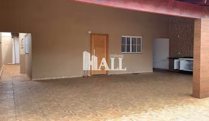 Casa com 3 dorms, Parque Residencial Maria Zorita, São José do Rio Preto - R$ 380 mil, Cod: 15198