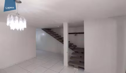 Casa com 2 dormitórios à venda, 240 m² por R$ 295.000,00 - Passaré - Fortaleza/CE