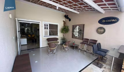 ?? Casa com 3 Quartos, Móveis Planejados e Deck – Papicu | Pronta para Morar