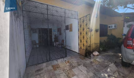Casa à venda, 187 m² por R$ 450.000,00 - Cidade dos Funcionários - Fortaleza/CE