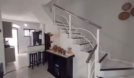 Casa com 4 dormitórios à venda, 149 m² por R$ 450.000,00 - Passaré - Fortaleza/CE
