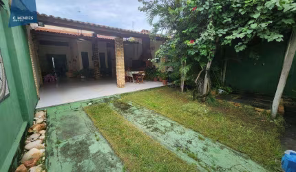 Casa com 4 dormitórios à venda, 280 m² por R$ 650.000,00 - Parque Manibura - Fortaleza/CE