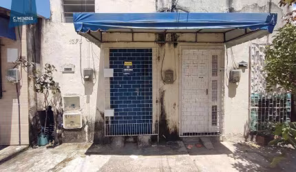 Kitnet com 1 dormitório para alugar, 37 m² por R$ 400,00/mês - Jangurussu - Fortaleza/CE