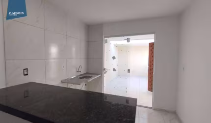 Casa com 3 dormitórios para alugar, 115 m² por R$ 1.345,48/mês - Itaperi - Fortaleza/CE