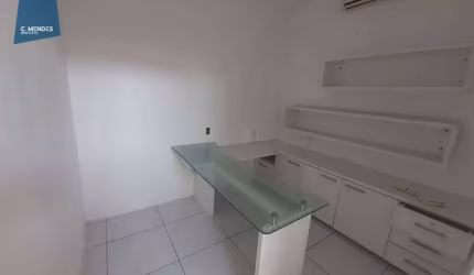 Sala Comercial de 25 m² em Localização Premium com Infraestrutura Completa