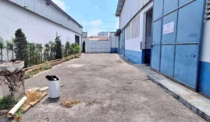 Prédio com Galpão à Venda ou Aluguel – 1.200m² no Jardim das Oliveiras – Próx. à Rogaciano Leite!