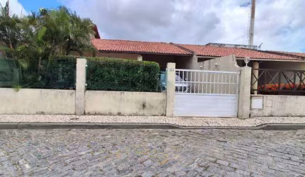 Casa com 3 dormitórios à venda, 150 m² por R$ 550.000,00 - Parque Manibura - Fortaleza/CE