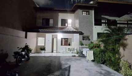 Casa Ampla em Rua Privativa – Conforto, Segurança e Localização Privilegiada!