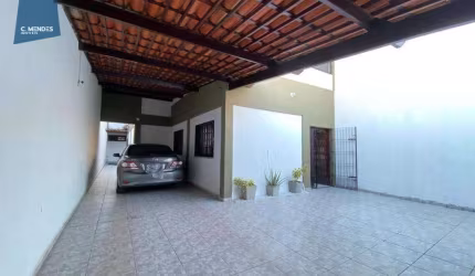 Casa à venda, 211 m² por R$ 795.000,00 - Engenheiro Luciano Cavalcante - Fortaleza/CE