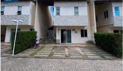 Casa Duplex em condominio no Eusébio