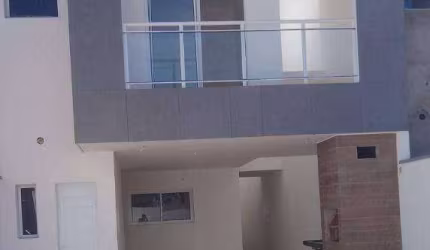 Casa com 4 dormitórios à venda, 145 m² por R$ 540.000,00 - Autódromo - Eusébio/CE