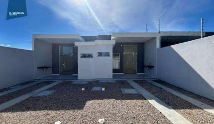 Casa com 2 dormitórios à venda, 64 m² por R$ 290.000,00 - Encantada - Eusébio/CE