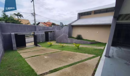 Casa com 3 dormitórios à venda, 308 m² por R$ 1.700.000,00 - De Lourdes - Fortaleza/CE