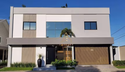 Casa à venda, 250 m² por R$ 2.950.000,00 - Barra - Balneário Camboriú/SC