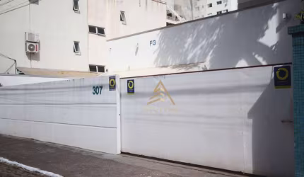 Terreno à venda, 276 m² por R$ 4.775.000,00 - Centro - Balneário Camboriú/SC