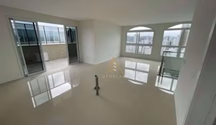 Cobertura à venda, 240 m² por R$ 7.900.000,00 - Centro - Balneário Camboriú/SC
