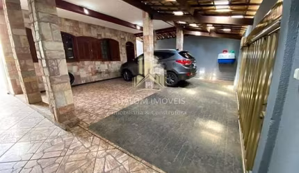 Casa à venda 4 Quartos, 1 Suite, 2 Vagas, 427M², Parque Xangri-La, Contagem -