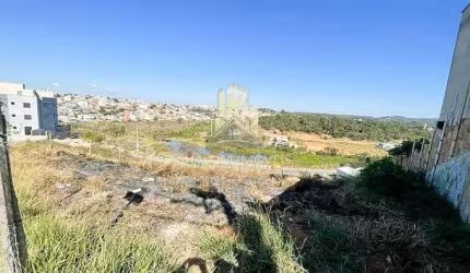 Terreno à venda 180M², Vale das Orquideas, Contagem -