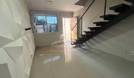 Casa à venda 2 Quartos, 1 Vaga, 79M², Parque Xangri-La, Contagem -