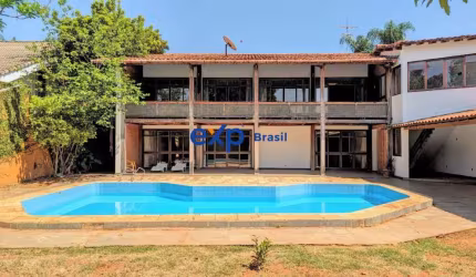 Casa com 5 quartos à venda na QL 3 Conjunto 7, 6, Setor de Habitações Individuais Norte, Brasília por R$ 2.225.000