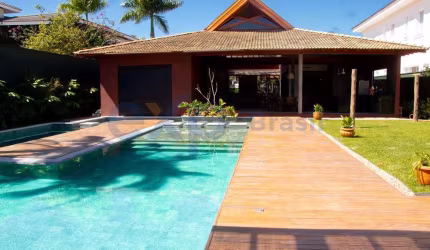 Casa em condomínio fechado com 5 quartos à venda na Rua Cinco, 105, Jardim Acapulco, Guarujá por R$ 6.800.000
