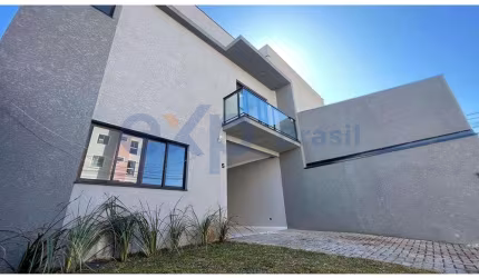 Casa com 4 quartos à venda na Rua Frei Belino Maria Treviso, 366, Boneca do Iguaçu, São José dos Pinhais por R$ 950.000