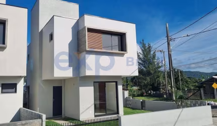 Casa com 3 quartos à venda na Ametista, 01, Areais da Palhocinha, Garopaba por R$ 697.000