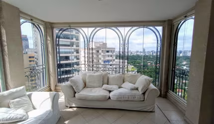 Apartamento com 3 quartos à venda na Rua Doutor Melo Alves, 690, Cerqueira César, São Paulo por R$ 13.000.000