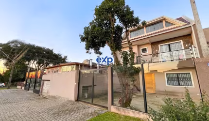 Casa com 3 quartos à venda na Rua Paulo Setúbal, 2225, Boqueirão, Curitiba por R$ 679.000