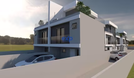 Casa com 3 quartos à venda na Bacupari, 84, Uberaba, Curitiba por R$ 699.000