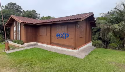 Casa comercial à venda na Rodovia BR-376, 301, Barro Preto, São José dos Pinhais por R$ 1.950.000