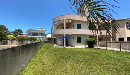 Casa em condomínio fechado com 3 quartos à venda na Rua Braúlio João Cordeiro, 69, Barra da Lagoa, Florianópolis por R$ 1.700.000