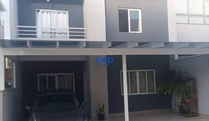 Casa em condomínio fechado com 3 quartos à venda na Rua Rio Jaguaribe, 872, Bairro Alto, Curitiba por R$ 549.900