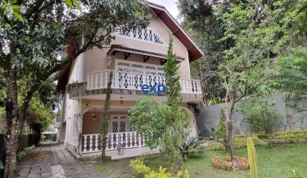 Casa com 4 quartos à venda na Rua Maria Joaquina Félix Almeida, 95, Itaipava, Petrópolis por R$ 1.277.000