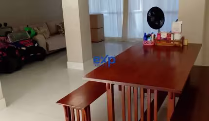 Casa em condomínio fechado com 3 quartos à venda na Avenida Ibirapitanga, 745, Patamares, Salvador por R$ 1.890.000