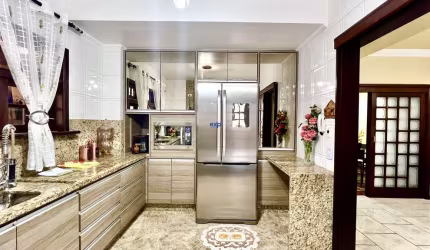 Casa com 3 quartos à venda na Rua São João Maria Vianney, 240, Cidade Industrial, Curitiba por R$ 750.000