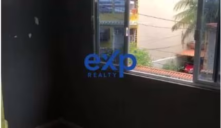 Casa com 3 quartos à venda na Chumbo, 25, Coelho da Rocha, São João de Meriti por R$ 130.000