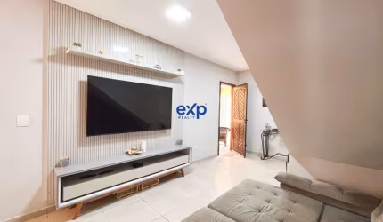 Casa em condomínio fechado com 5 quartos à venda na Rua Gerhard Heinrichs, 554, Xaxim, Curitiba por R$ 599.000