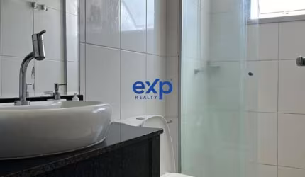 Casa em condomínio fechado com 2 quartos para alugar na Rua Marlim Azul, 1, Parque Nascente do Capivara, Camaçari por R$ 2.600