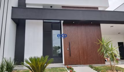Casa em condomínio fechado com 3 quartos à venda na Mario Monaro, 35, Jardim Laguna, Indaiatuba por R$ 1.500.000