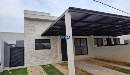 Casa em condomínio fechado com 3 quartos à venda na Estrada Do Bugio, 240, Leitão, Louveira por R$ 750.000